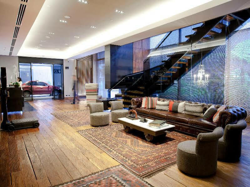 Hotel Estelar Parque de la 93 Bogota Bagian luar foto The interior of the house